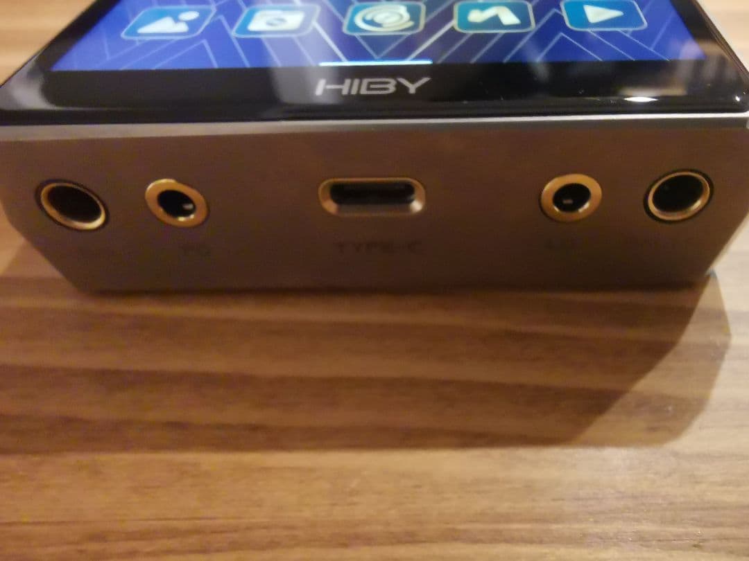 HiBy music RS8　本体のみ