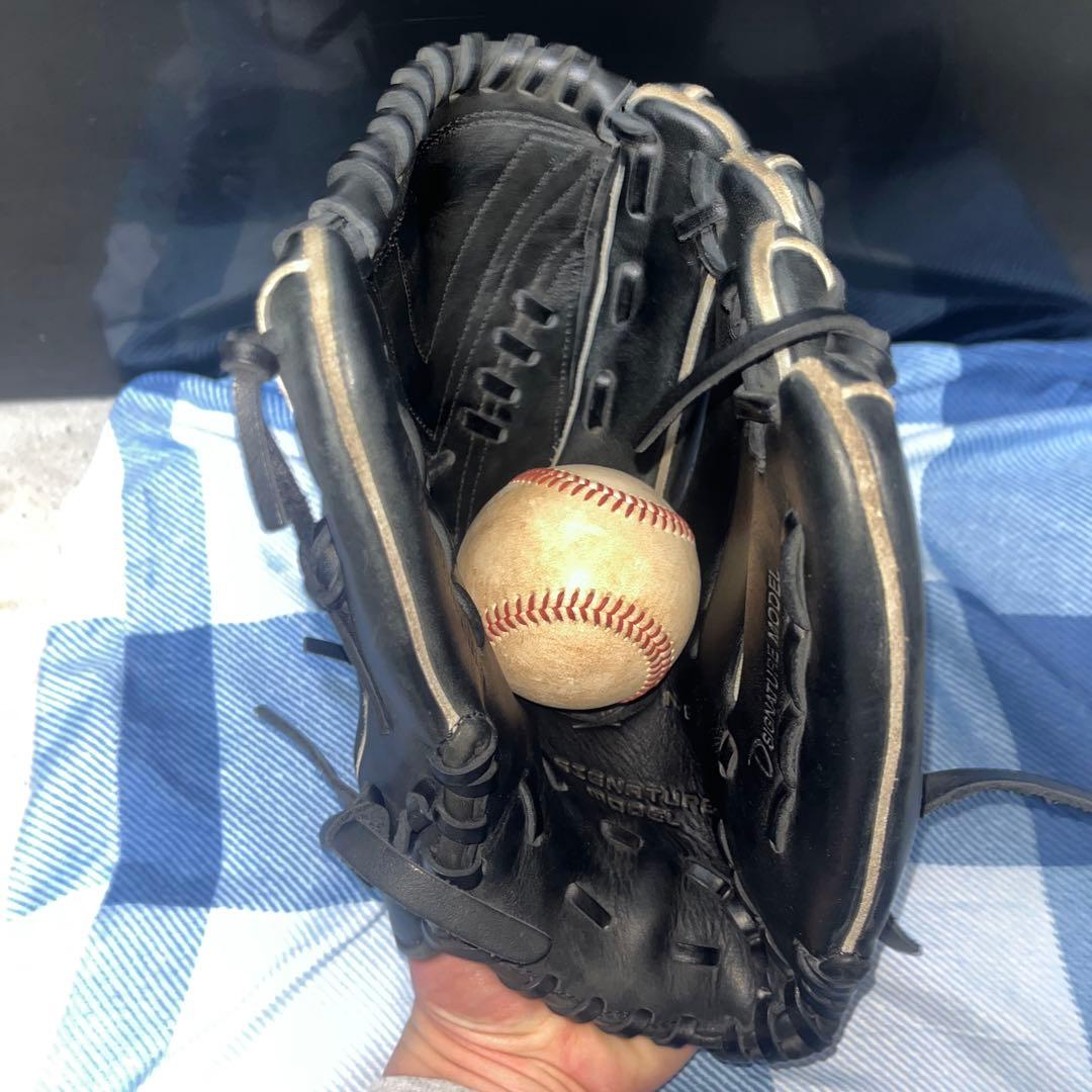 NIKE ダルビッシュモデル　一般軟式用(大人用)