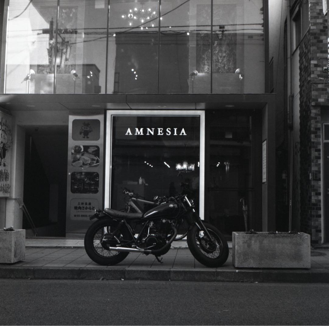 ゼンザブロニカ　Zenza bronica S1