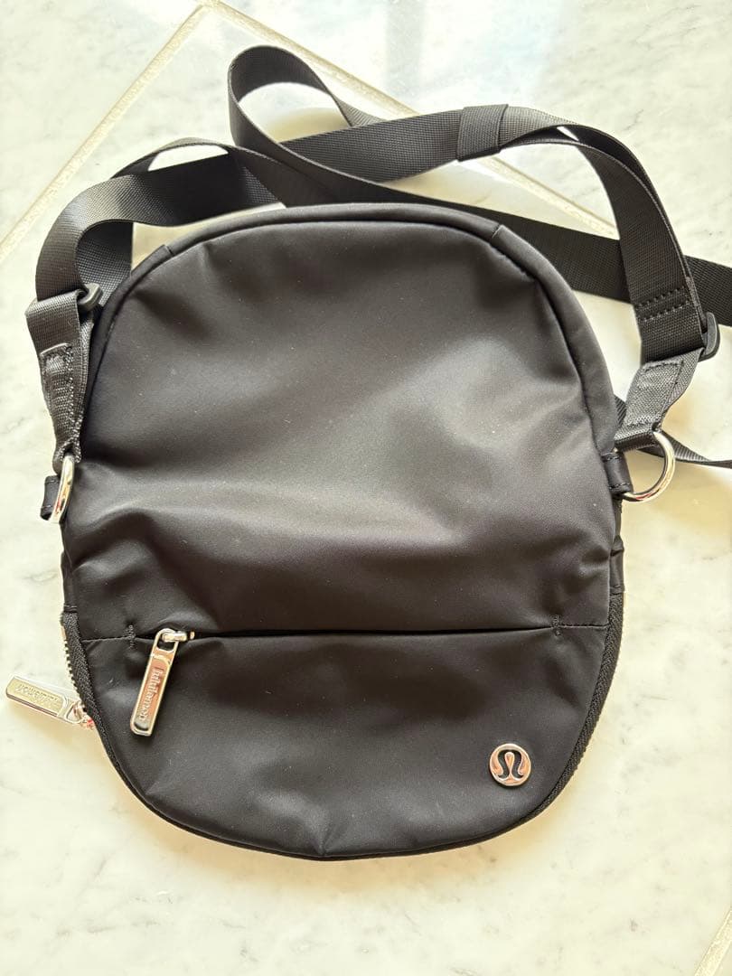 ルルレモン　All Night Festival バッグマイクロ 2L