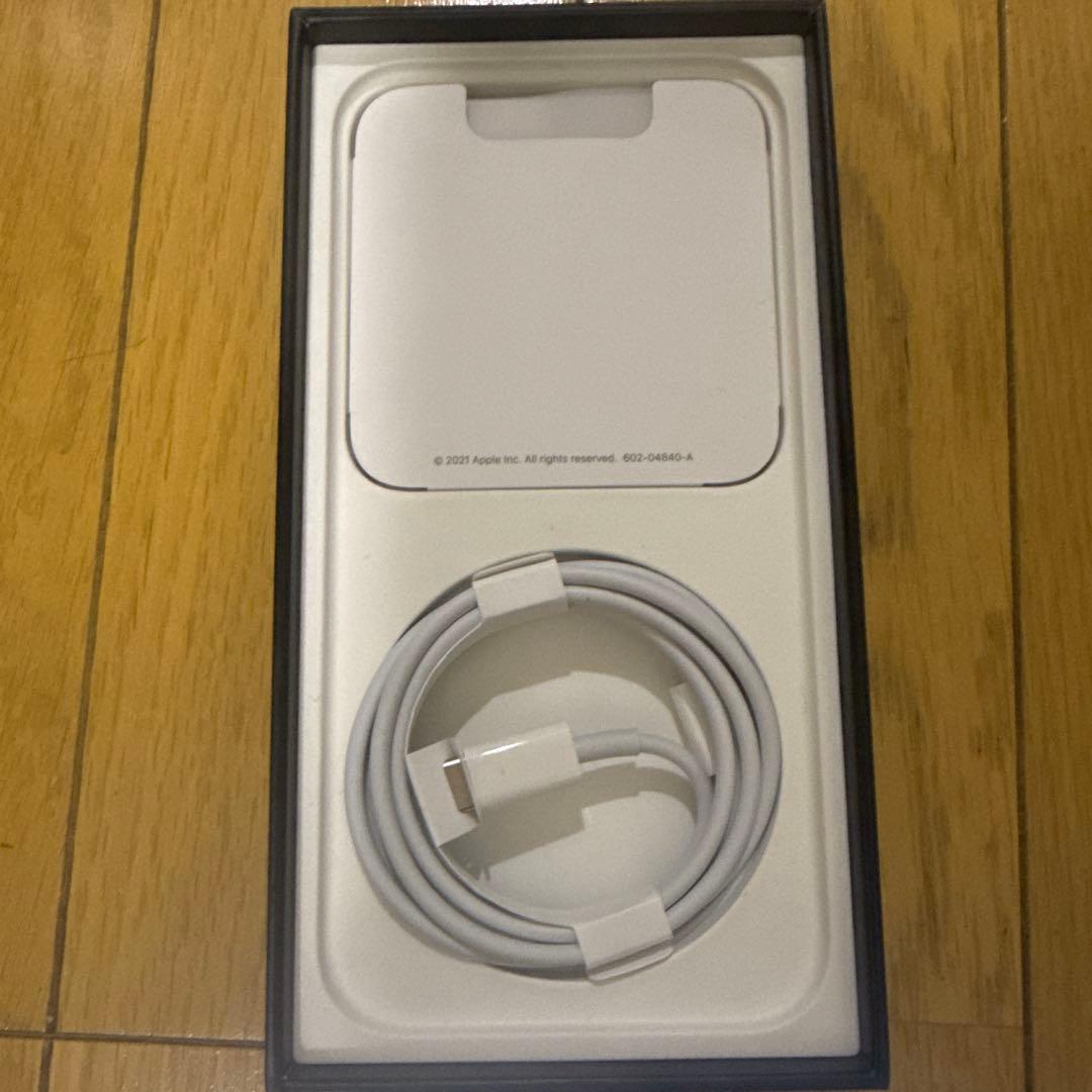 iPhone 13 Pro (MLUQ3J/A) 256GB ゴールド