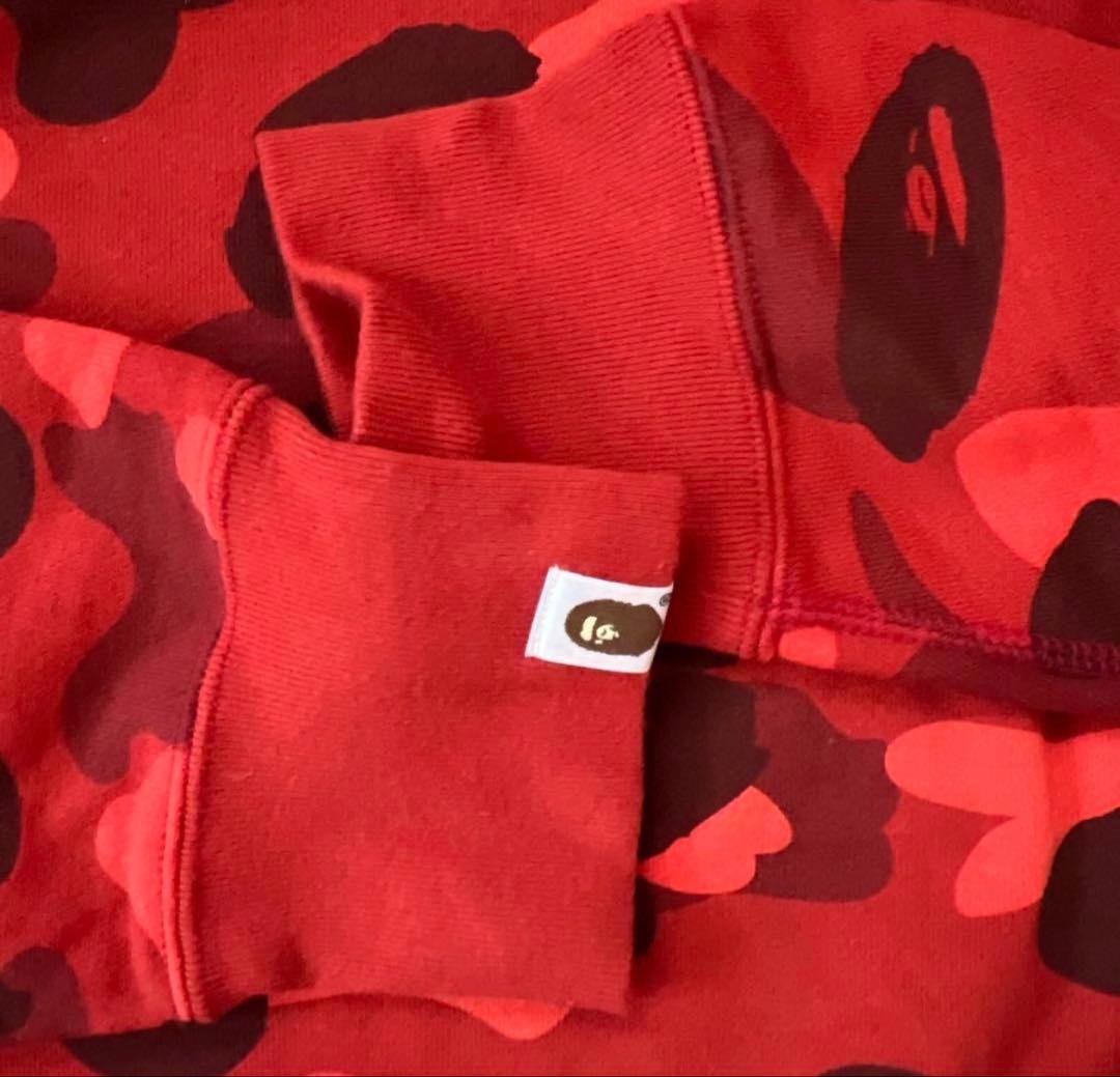 A BATHING APE レッドカモフラージュ トレーナー　※買ってください