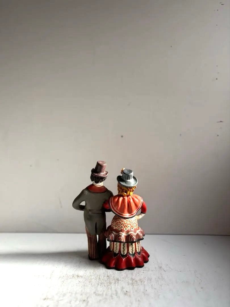 872 フランス パリ 蚤の市購入 可愛いディムコヴォ人形 ロシア 伝統工芸