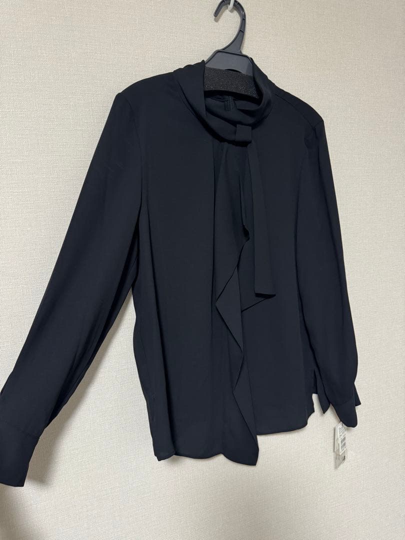 ヤマダヤ　FENNEL フリル付きブラウス 長袖シャツ　あいりさん紹介ブラウス⭐︎