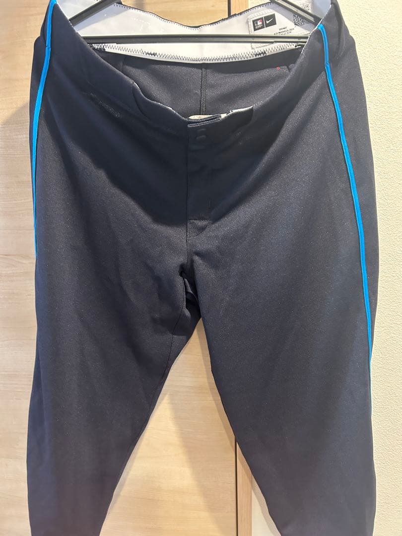 メ*)様 【実使用・宝・超貴重】今永昇太選手　オールスターゲームパンツ使用　直筆