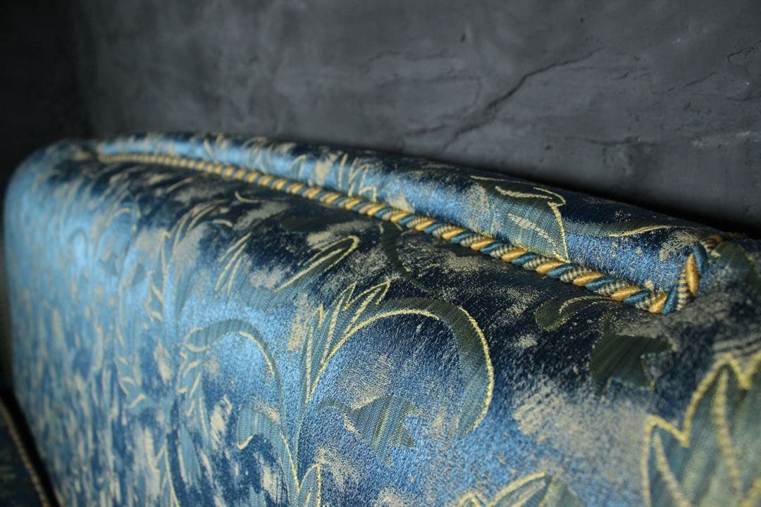 首都圏送無料〜イタリア バロック 伝統芸術デザイン60万 輸入ソファ クラシック