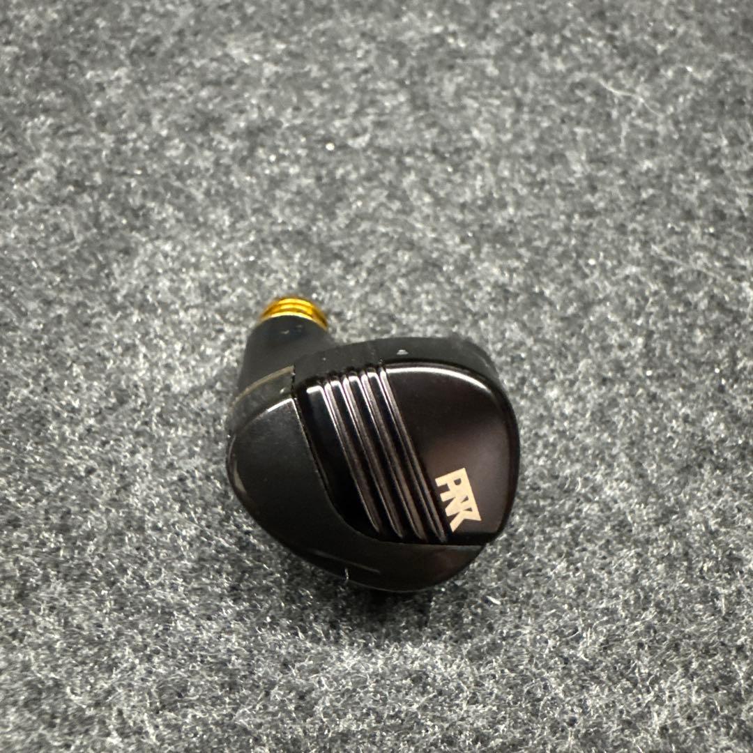 AVIOT TE-W1-PNK ピヤホン8（美品）中古フルワイヤレスイヤホン