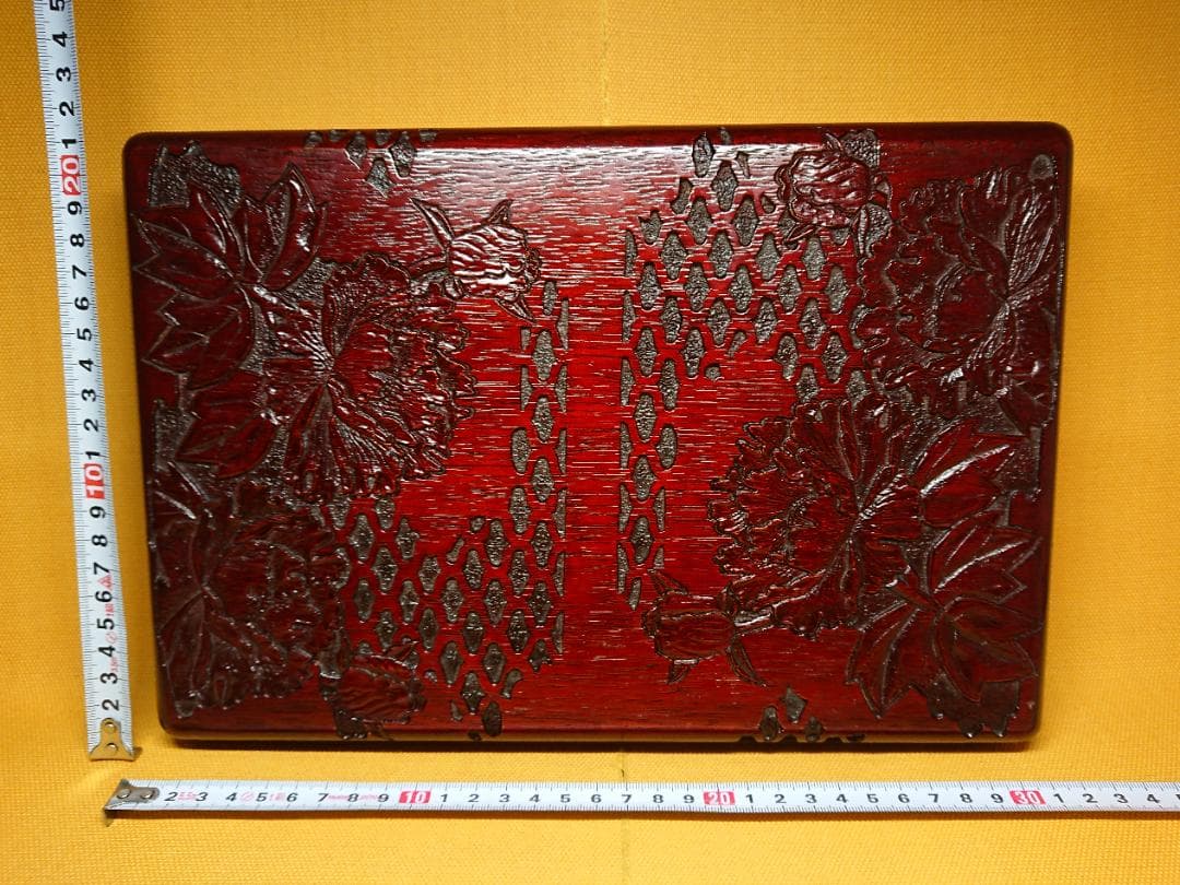 木彫　文箱　小物入れ　牡丹　木製　置物　インテリア　工芸品　美術品　A1466