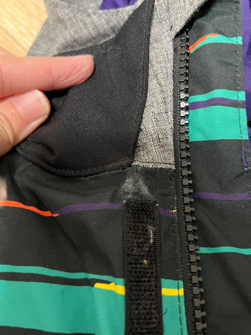 BURTON キッズ　スキーウェア 上下セットSサイズ　130cm