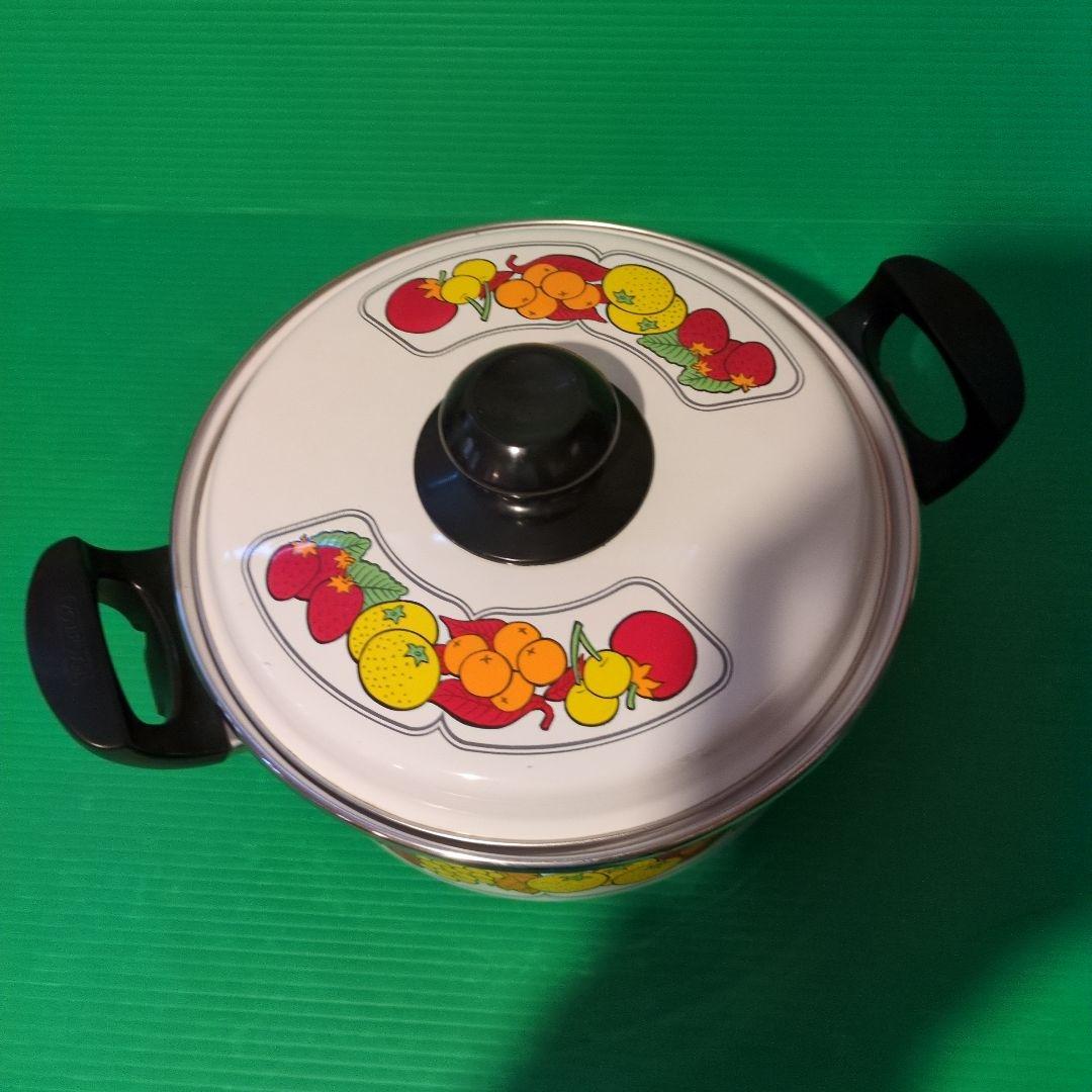 昭和レトロ　野菜柄　ホーロー鍋　デッドストック