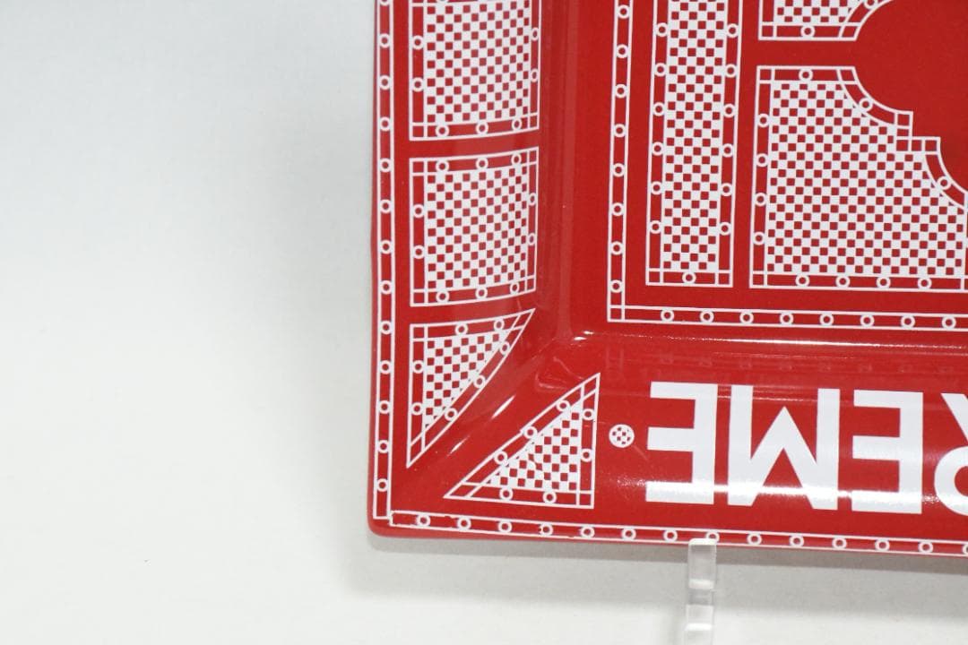 【ユン】エルメス 灰皿 SUPREME 赤 トレイ 皿 食器 Hermes