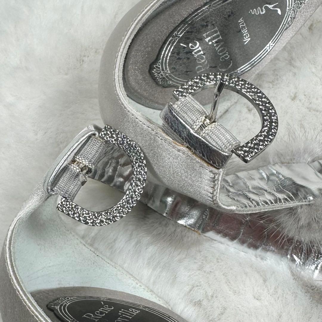 極美品　レネカオヴィラ　サンダル シルバー　21.5　ファー　オープントゥ