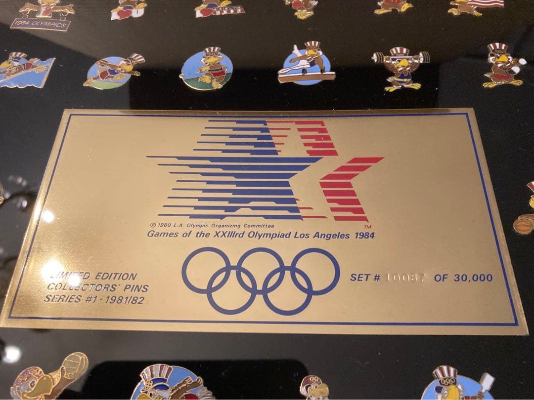 ロサンゼルス　ロスオリンピック　コレクターズ　ピン　バッジ