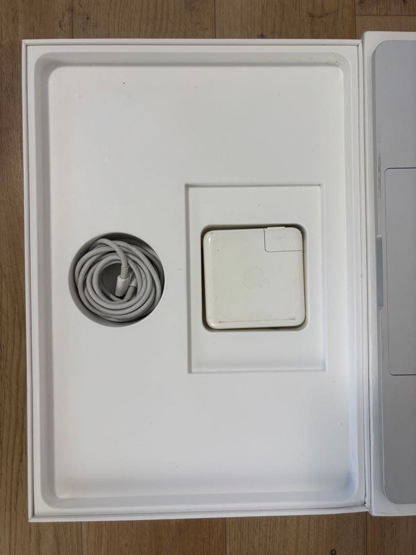 新品バッテリー　MacBook Pro 13インチ　A1708 128GB