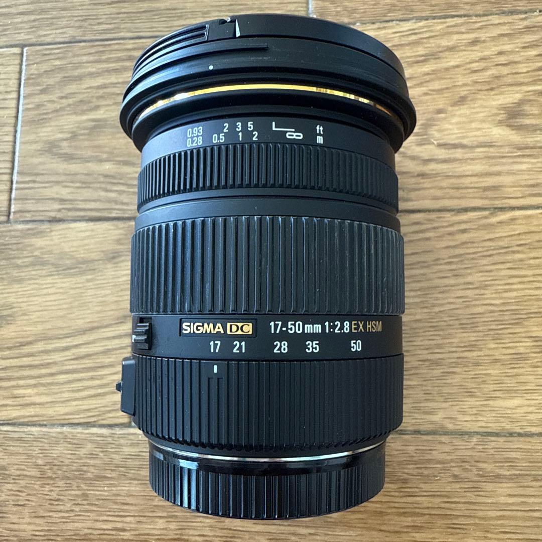 SIGMA 17-50mm f/2.8 EX DC OS HSM ズームレンズ