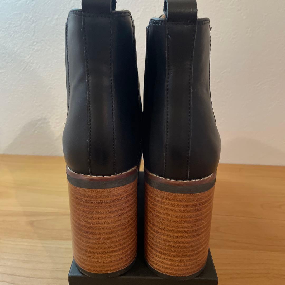 【美品】あしながおじさん サイドゴアブーツ 厚底 本革 レザー 1310117