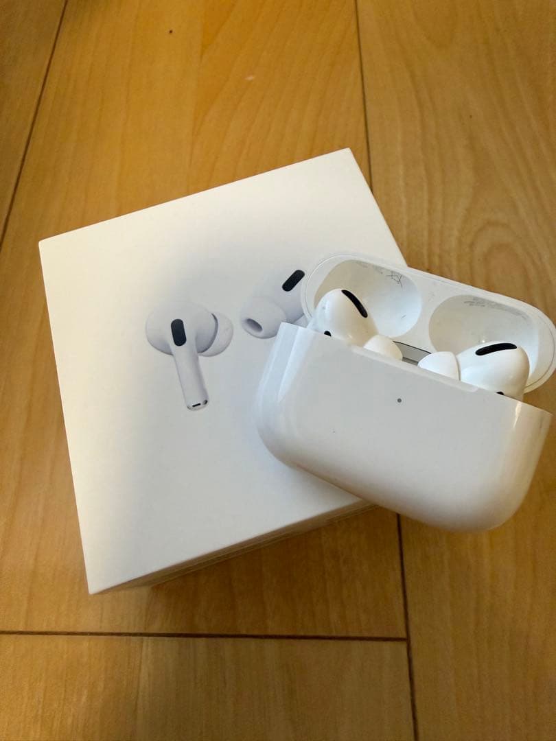 AirPods Pro 本体 MagSafe充電ケース付き