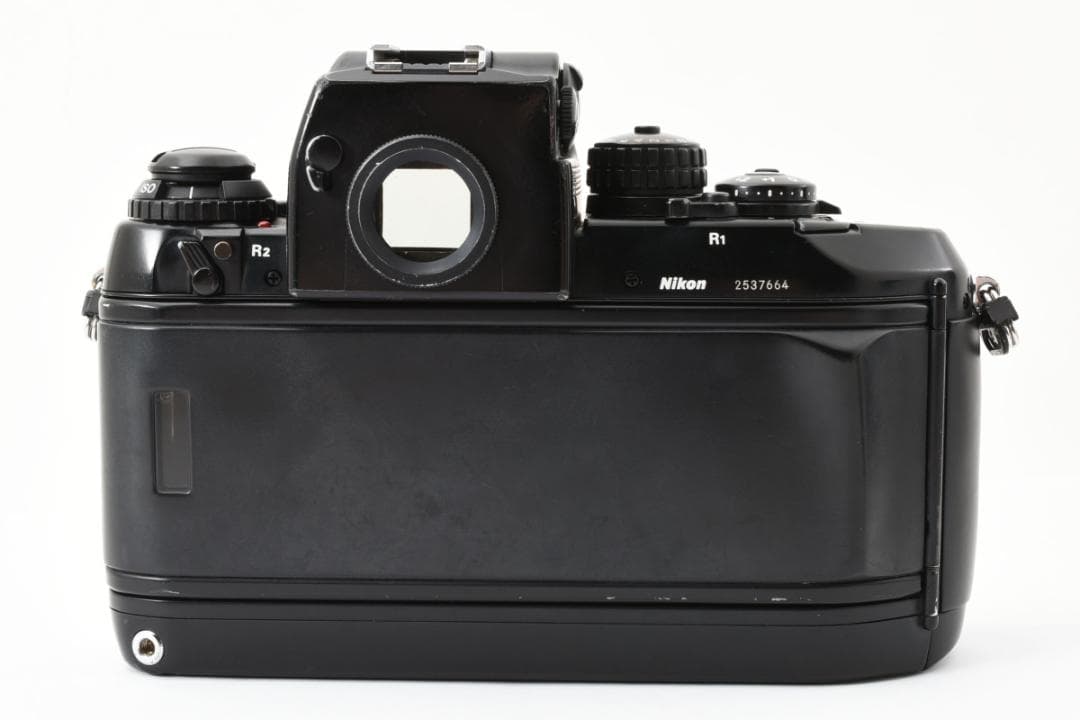 美品 NIKON ニコン F4　説明書付 フィルムカメラ B390