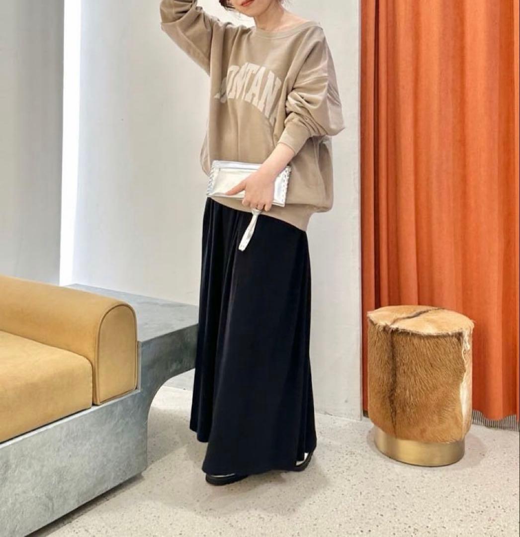 新品 タグ類無 Whim Gazette ピグメントロゴウラケプルオーバー Be