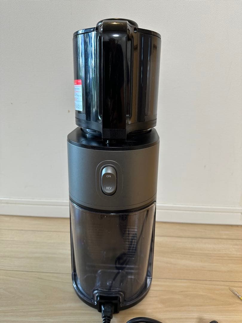 値下げ★HUROM H400 シルバー　スロージューサー　チタングレー　美品