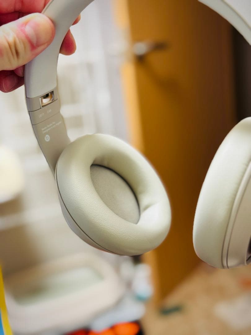 定価49.800円 【beats studio pro】 カラー　サンドストーン