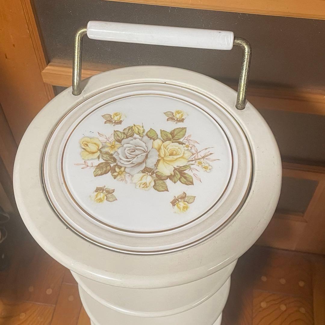 サイドラック　棚　アンティーク　ロイヤル　ホワイト　ヴィンテージ　ヨーロッパ調