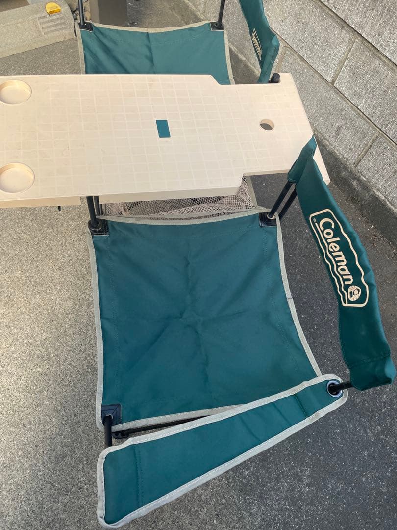 Coleman二人掛けアウトドアテーブルチェア一体型荷物入れ付秋キャンプおまけ付
