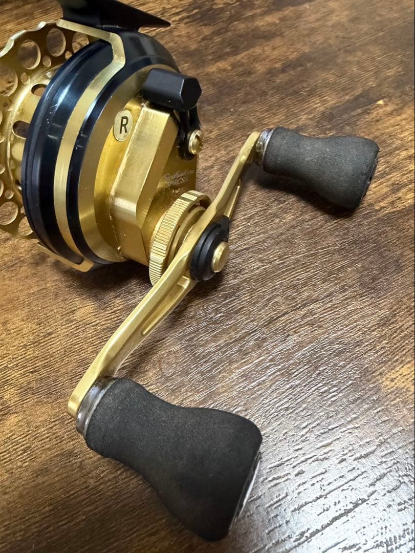 シマノ セイハコウ SP RC83 右ハンドルリール