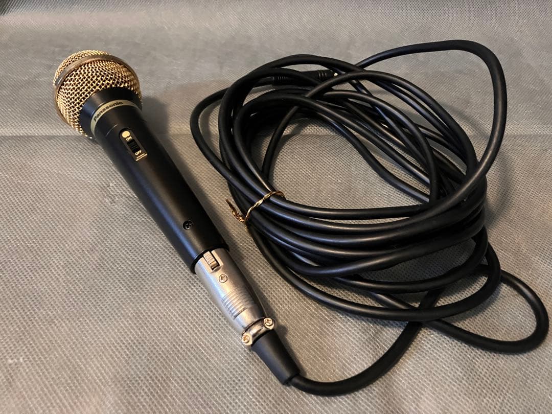 カラオケ対応DVDプレーヤーRST-10000/150曲➕マイク