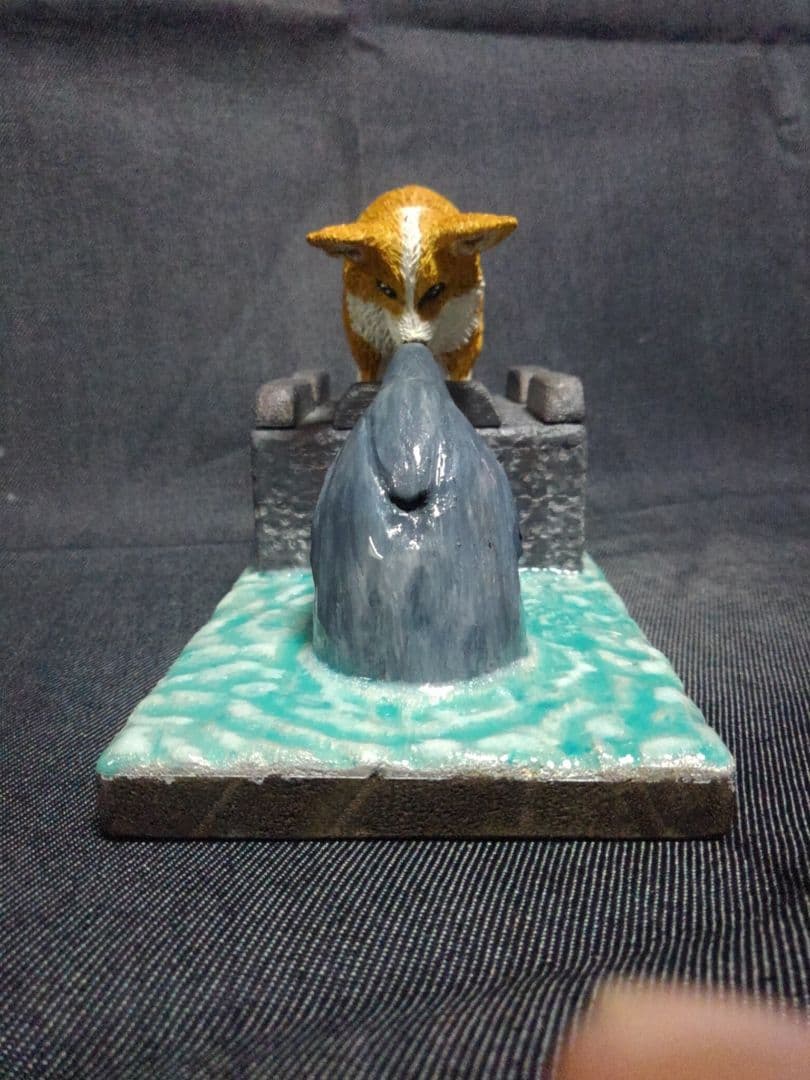 木彫りのコーギー（制作中）