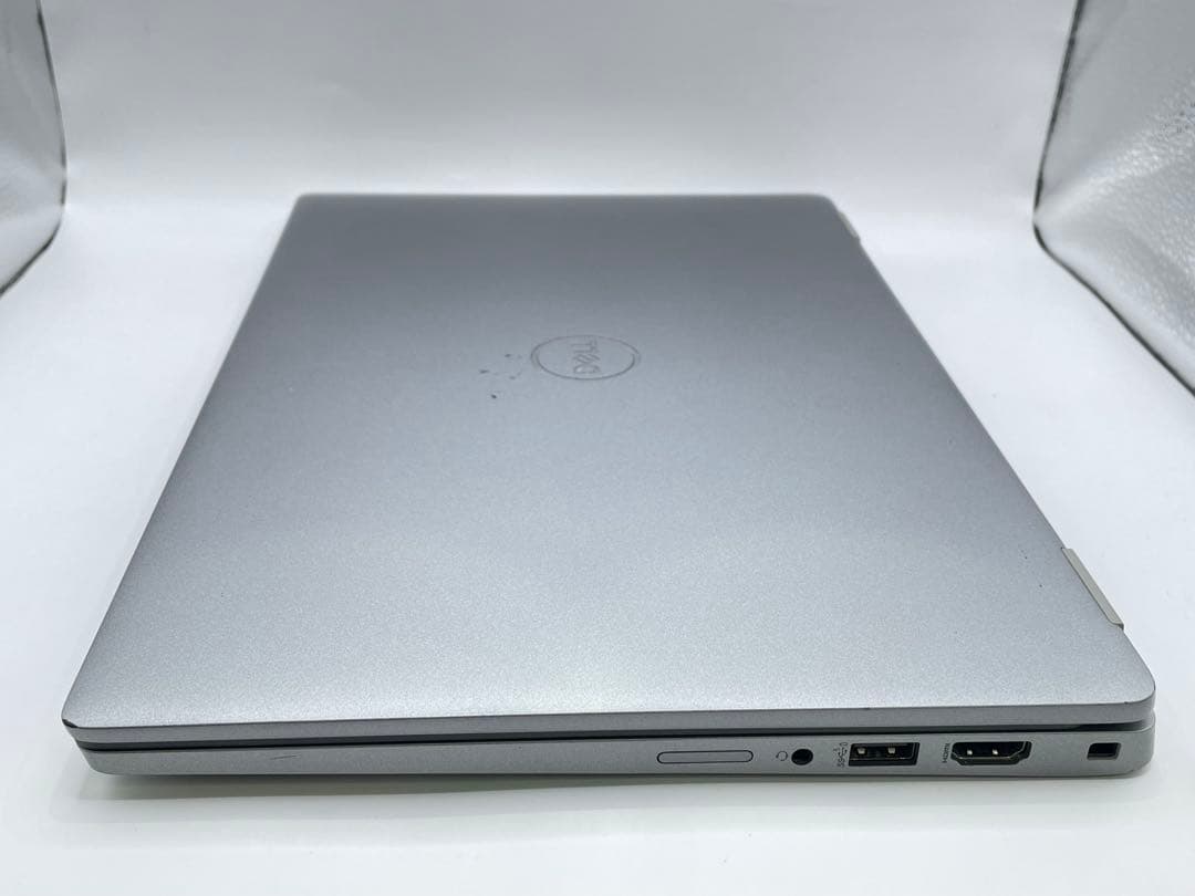 Dell Latitude 5330 i5 / 16GB / 256GB)中古品