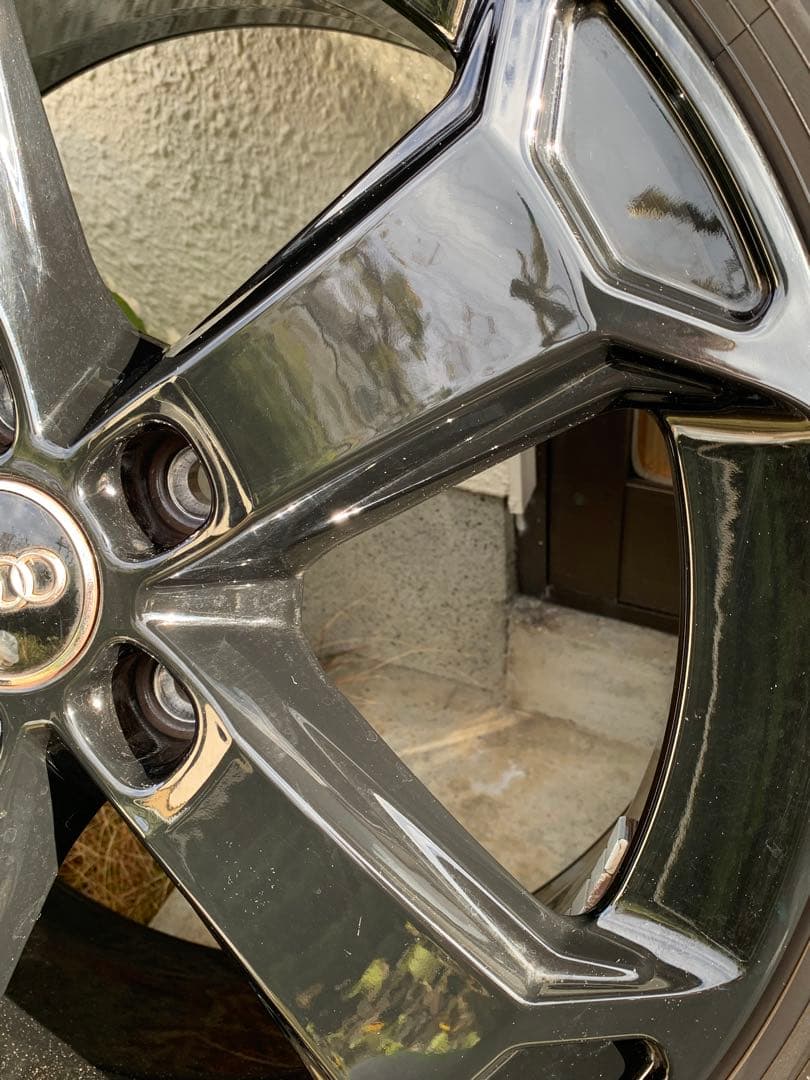 アウディQ2 純正 オプション ホイール17インチ