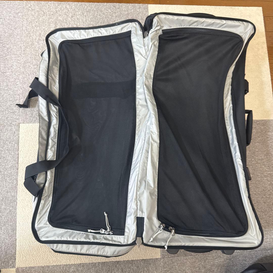ダ*9様 【一度だけ使用】Salomon スノーボードバッグ ブラック 110L