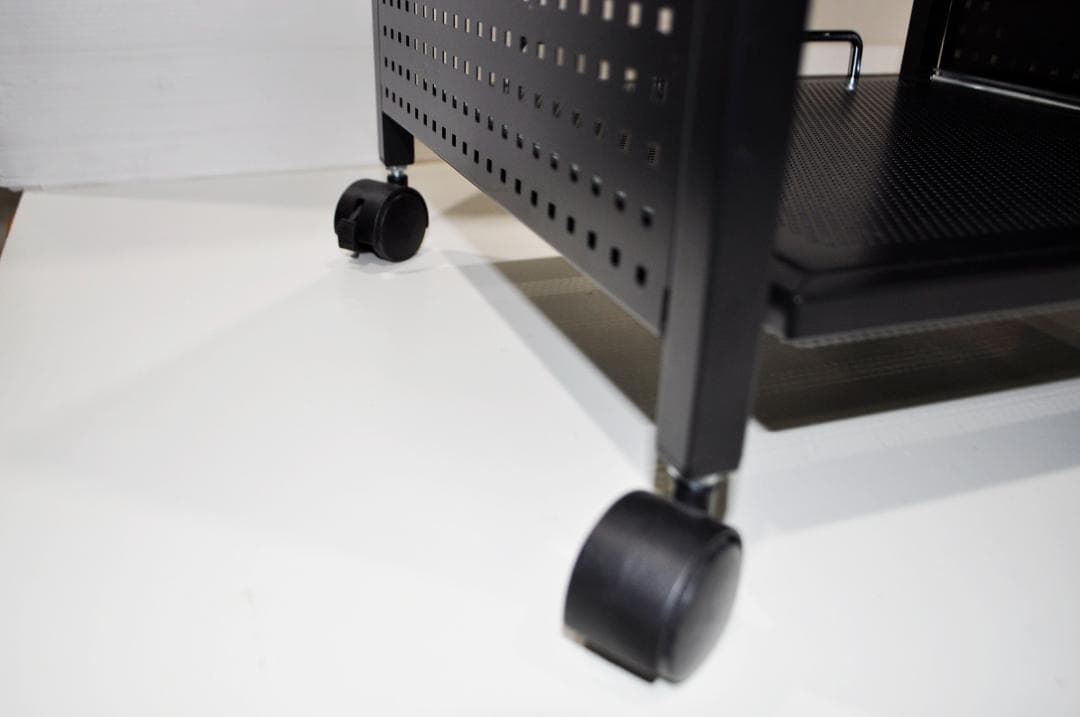 【中古品】Bauhütte （バウヒュッテ）ゲーム機収納ラック 4段 ブラック