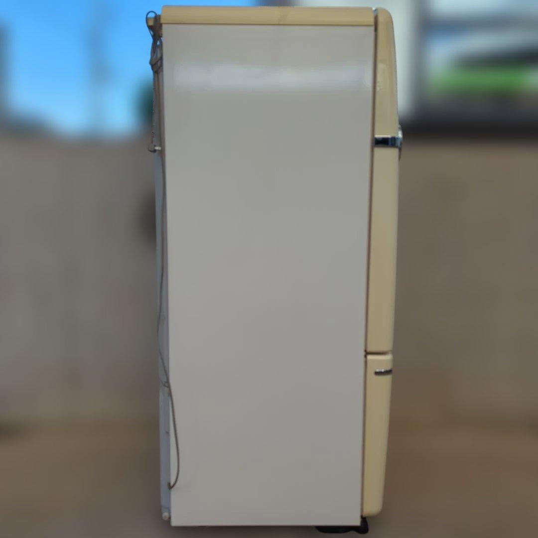 N*H　クリーム色レトロ冷蔵庫 ナショナル ウィル NR-B26B1