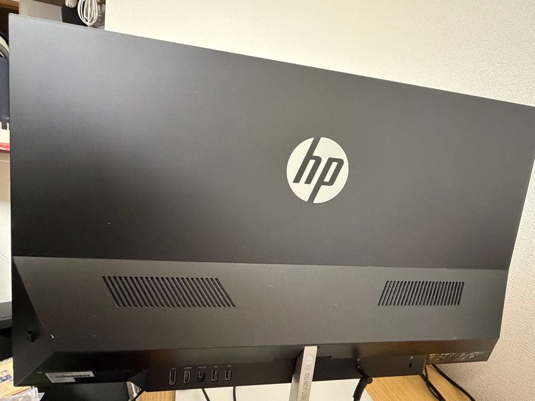 HP Pavilion 27 QHD 量子ドットディスプレイ