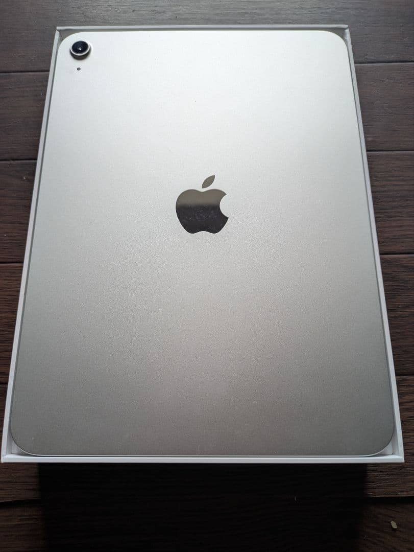 Apple iPad A16 128GB wifi シルバー 保護フィルム付き
