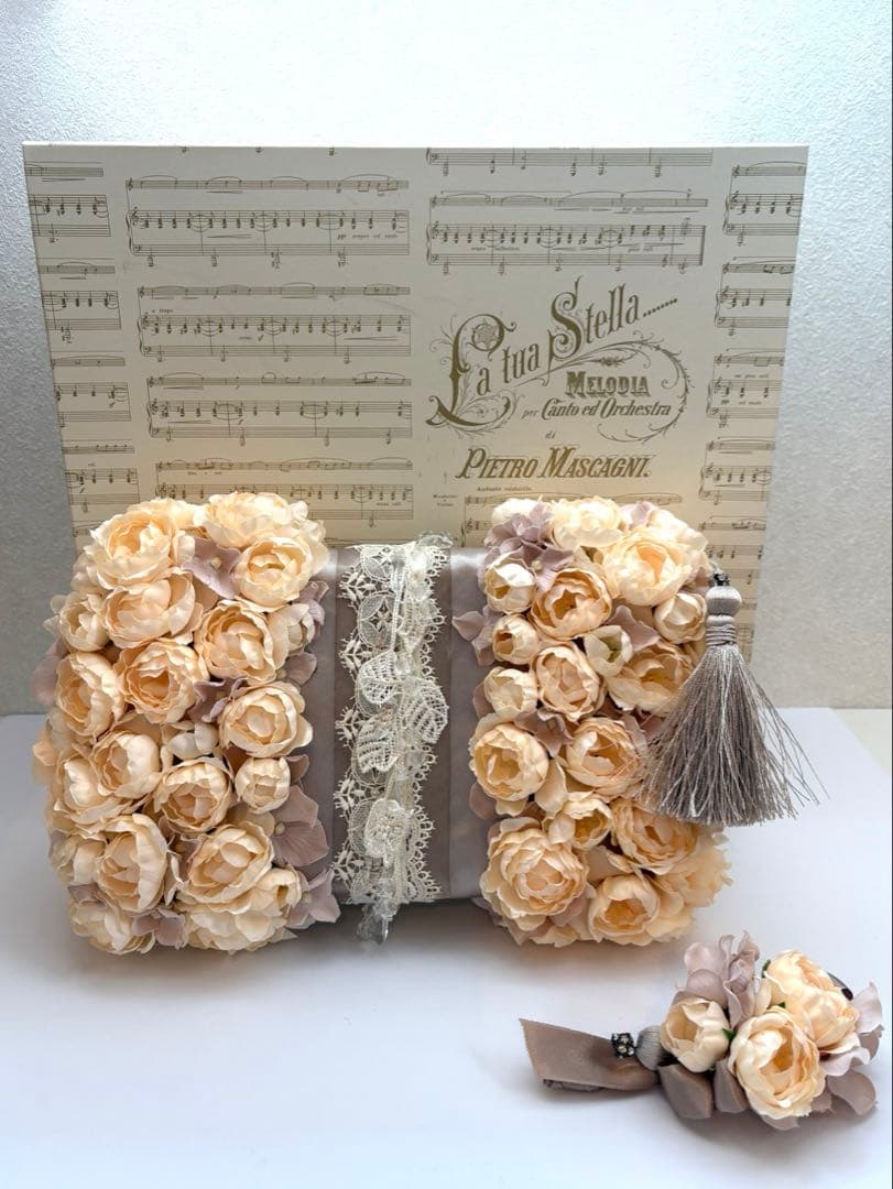 ウェディングブーケ　クラッチブーケ　クラッチバッグブーケ　花bagbouquet