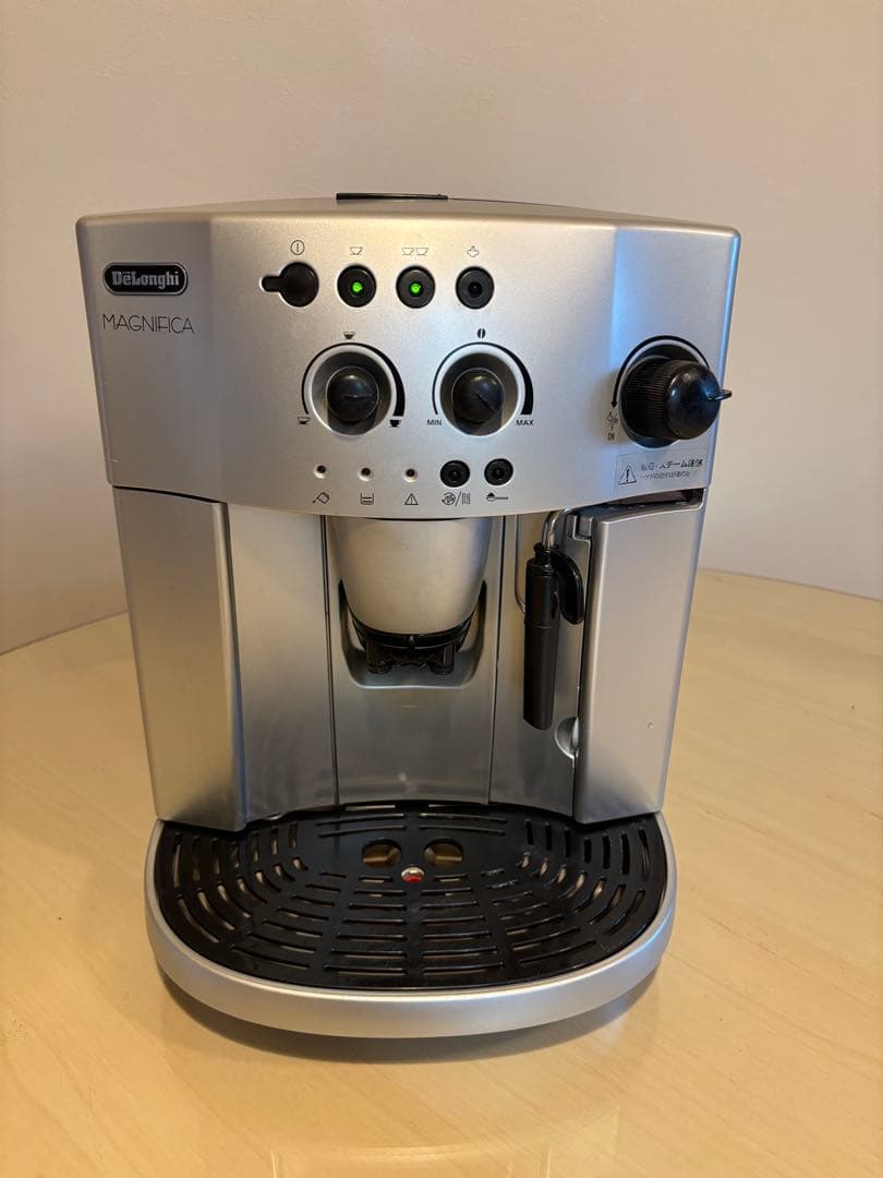 デロンギ マグニフィカ　全自動コーヒーメーカー