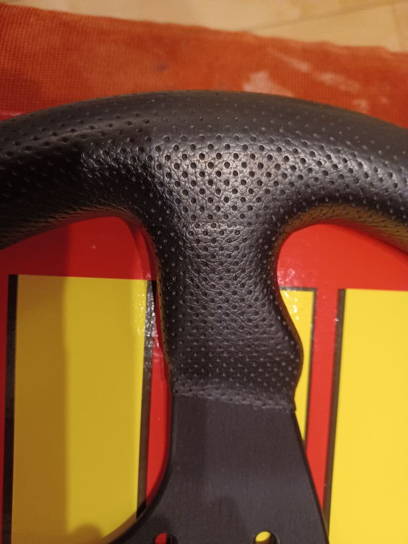 momo モモ コンペティション　ステアリング ハンドル 350mm　正規品