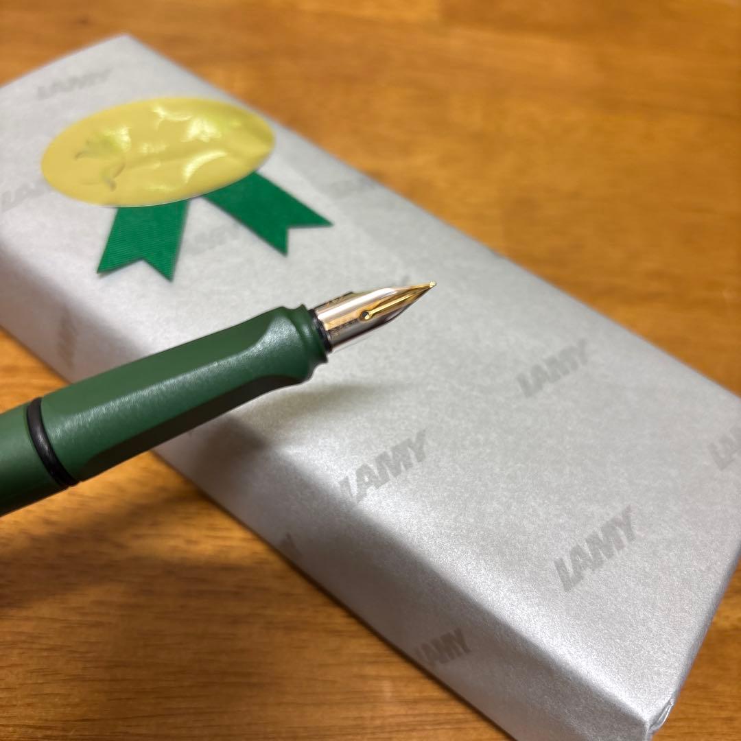 値下げ中　ラミーサファリ　限定440本　フィールドグリーン　14金