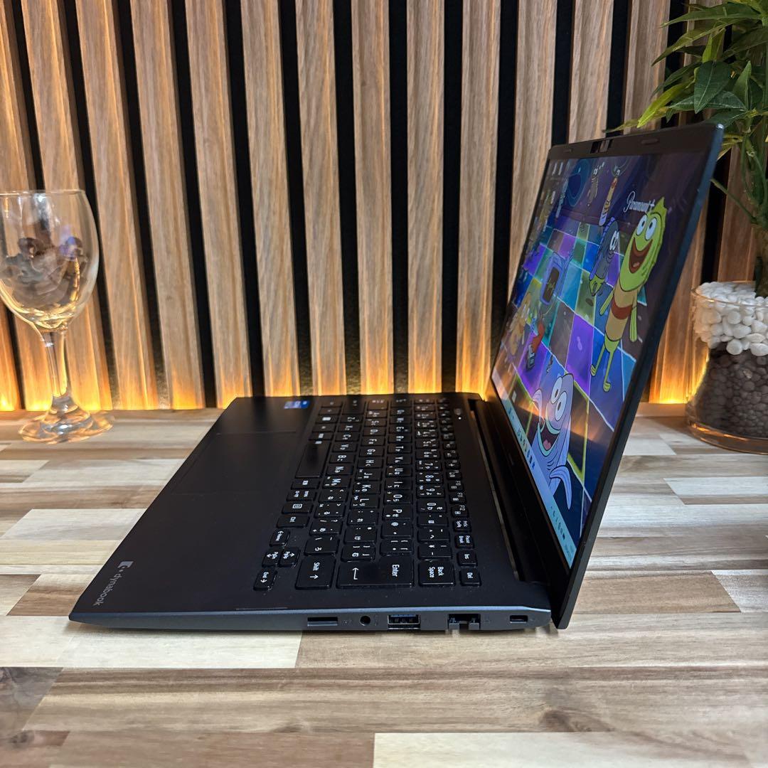 準美品‼️Dynabook SJ73☘️第12世代☘️メモリ8GB☘️人気ノートパソコン