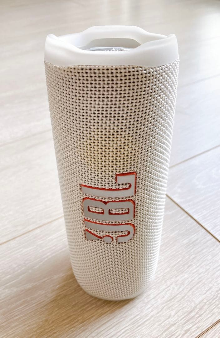 【hiro君さん専用】JBL FLIP6 白 ワイヤレススピーカー
