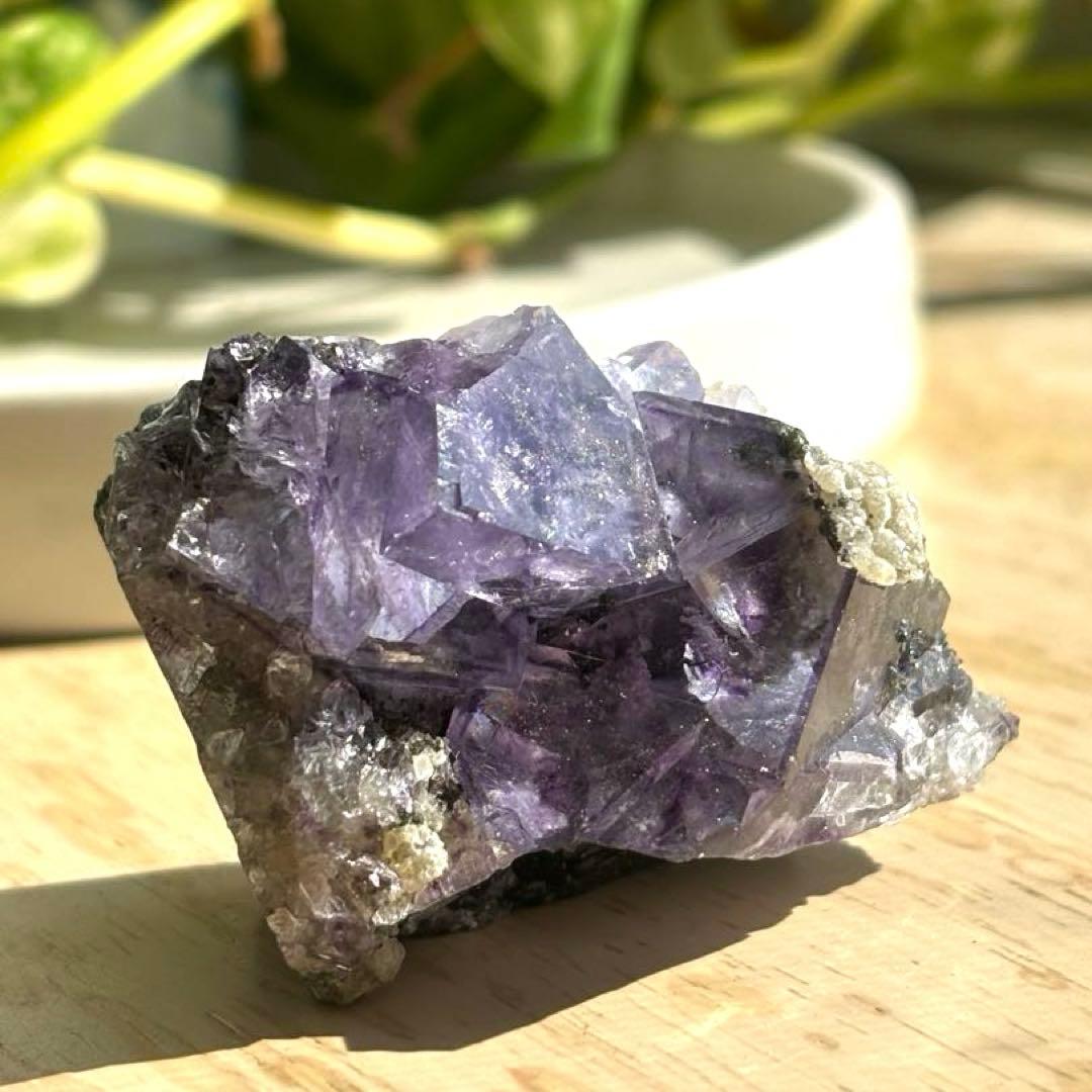 中国産　フローライト　パイライト　水晶　共生鉱物　原石　鉱物標本