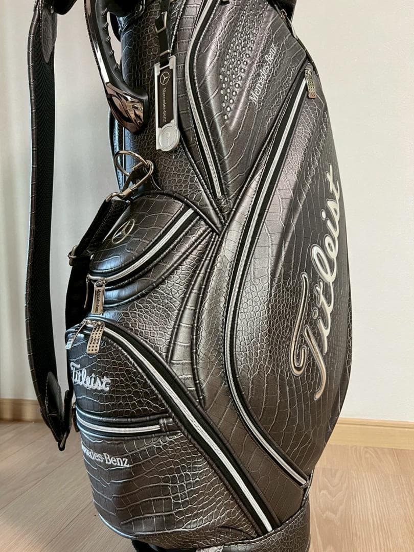 【極美品】タイトリスト Mercedes-Benz ゴルフバッグ　パーリーゲイツ