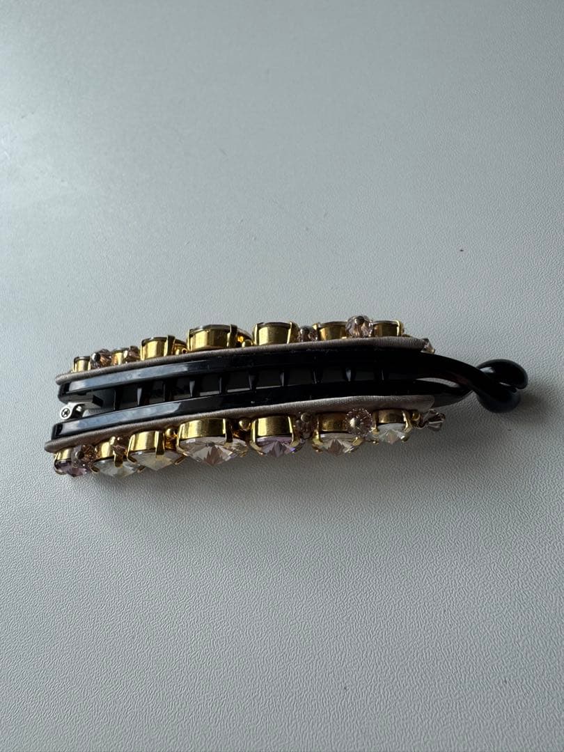 complex bis バナナクリップ　レディアリーストーン　ピンクミックス