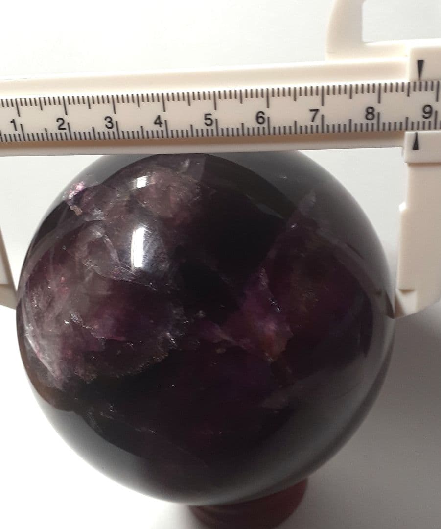 お値下げ！　紫色天然石　丸玉　直径8.7cm　重量1150g