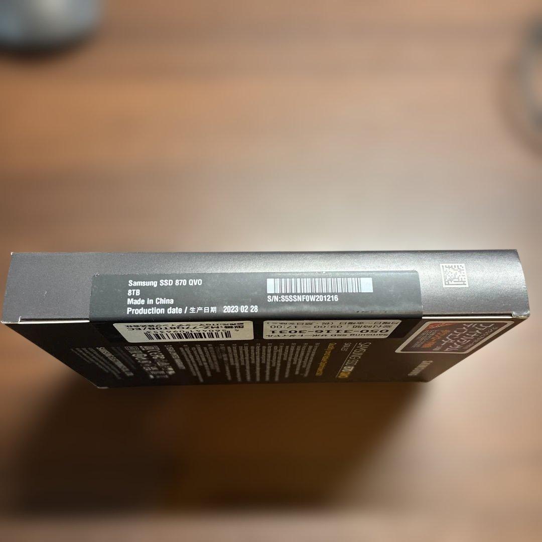新品未開封 8TB SSD 870 QVO SAMSUNG