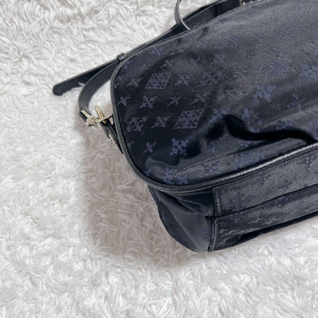 未使用品✨russet ショルダーバッグ　モノグラム　総柄　紺　ロゴ金具　保存袋