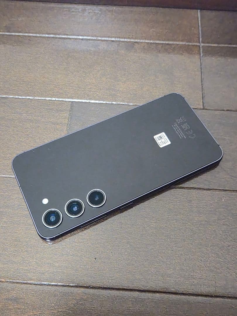 Galaxy S23 SM-S911B 256GB クリーム 海外版